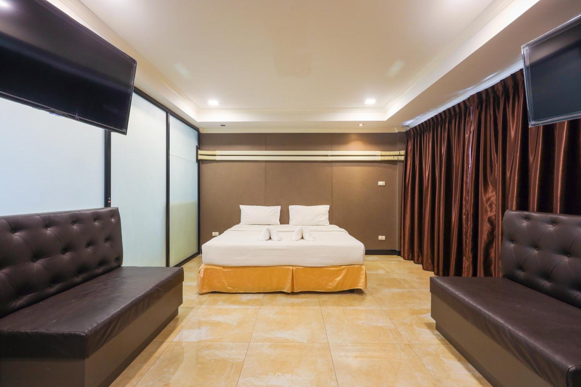 แลนด์ รอยัล เรสซิเดนซ์ Hotel Pattaya ภายนอก รูปภาพ