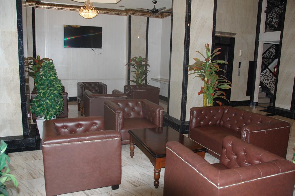 แลนด์ รอยัล เรสซิเดนซ์ Hotel Pattaya ภายนอก รูปภาพ